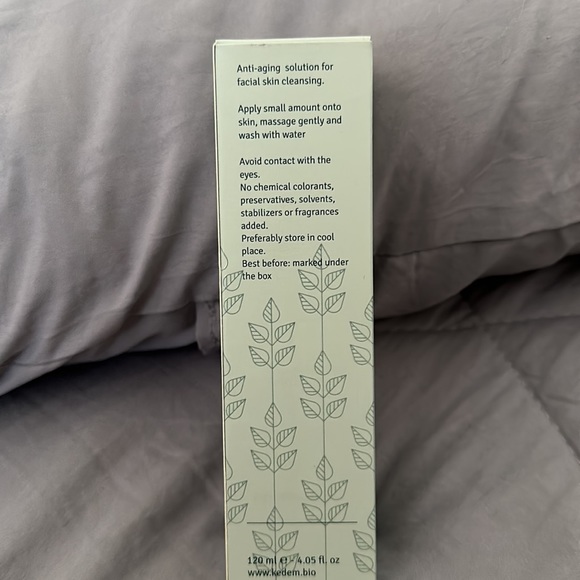 Israeli facial skin cleanser - Picture 3 of 4